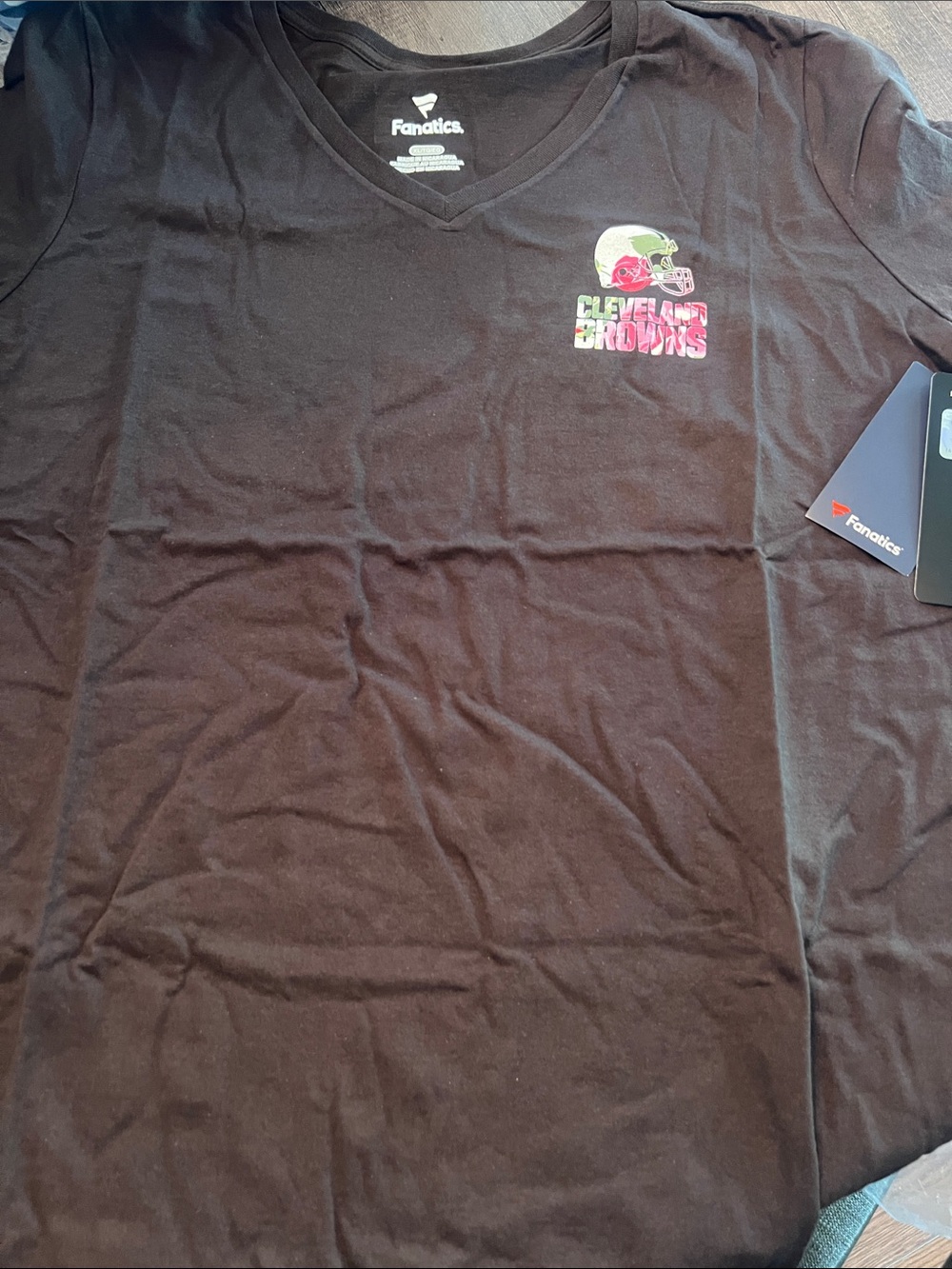Fanatics Black Cleveland Browns #1 mom V‑Neck Tee with Small Chest Logo